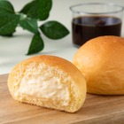 あっさりとした味わいに！八天堂「冷やして食べる とろけるくりーむパン」がリニューアル 画像