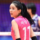 双子の姉は日本参戦で話題！韓国女子バレー“美人セッター”、くびれあらわな大胆私服SHOTに反響【PHOTO】 画像
