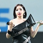 「顔が違う」「太った・痩せた」とビジュアルばかりが話題となる2NE1のパク・ボム、活動中断を発表【全文】 画像