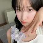 22歳で3児のママとなるも電撃離婚した元K-POPアイドル、“肩のタトゥー”を隠した清楚な魅力で注目【PHOT】 画像