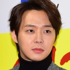 韓国で活動できない元東方神起・ユチョン、日本に“馴染みすぎ”の近況…タトゥーチラ見せWピース【PHOTO】 画像