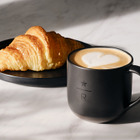 スタバ、“カフェベーカリー”の新店舗「リザーブ カフェ」がオープン！新宿マルイに1号店誕生 画像