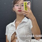「なんでズボン履いてないの!?」韓国女性芸人が“あられもない”姿に…知的な大胆スタイルに反響続々【PHOTO】 画像
