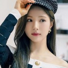 白Tシャツがぱんぱん…シン・セギョン、清純な美貌からは想像できない意外な“ボリューム感”【PHOTO】 画像