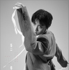 羽生結弦、躍動感あふれるポージングも収録！2026年版カレンダーの中面デザイン公開 画像