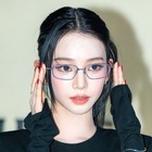 aespa・カリナ、スリットの入った細身黒ワンピで際立つ華奢さ…異次元の美貌で視線強奪【PHOTO】 画像