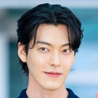 俳優キム・ウビン、モデル出身らしい高級感溢れる表紙の主人公に！余裕のある表情に惚れ惚れ【PHOTO】 画像