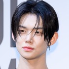 「水も滴るいい男…」TXT・ヨンジュン、雨に濡れた無防備ショットで視線を独占【PHOTO】 画像