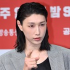 新人監督となった“バレー女帝”キム・ヨンギョン、負けたら「泳いで帰れ」と叱咤した日韓戦の結末は？ 画像