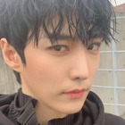 レシートに女性の名前？違法な“夜の店”通い疑惑の韓国俳優、事務所が全作品からの降板を発表 画像