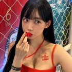 こぼれ落ちそうなボリューム感…韓国の人気女性アナ、濡れ髪のスイムウェアSHOTでファン魅了【PHOTO】 画像