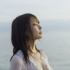 似鳥沙也加、“濡れシャツ”まといボディラインくっきり！最新写真集を2冊同時発売 画像