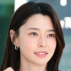 「理想のお姉さん！」『梨泰院クラス』での超絶美貌が日本でも話題に、34歳女優の肌見せニット姿【PHOTO】 画像