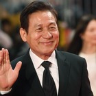 大物スターたちが別れを惜しみ、政府は勲章を…韓国の国民俳優アン・ソンギを哀悼 画像