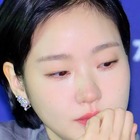 3年前に急逝した俳優との褪せない友情…キム・ゴウンが有名作多数出演俳優の樹木葬の場所を訪問 画像