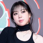 13kg減量に成功した韓国人気ラッパー、ガーターベルトで魅せた“攻めスタイリング”に視線集中 画像