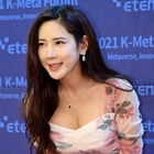 「9階の屋上に立ったことも…」母親が“3回”も変わった壮絶な幼少期　K-POPアイドルが明かした過去が話題に 画像