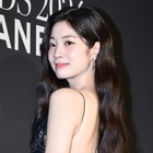 TWICE・ダヒョン、レアな“布少なめ”SHOTが話題！露出が目立つ衣装で健康美全開に 画像