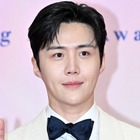 “脱税疑惑”の俳優キム・ソンホ、所属事務所の説明が裏目に？専門家「自ら不利な一手を打った」 画像