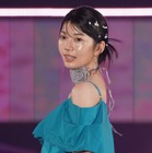 元日向坂46・高本彩花が地元で1日警察署長に！母校も訪問で「胸を張れた日でした」 画像