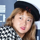 出国禁止の “注射おばさん”、違法施術疑惑を暴露した韓国タレントの元マネを攻撃「私の前では笑っておいて…」 画像