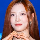 スキだらけの大胆な胸元ラインに釘付け、Billlieムン・スアの“黒の誘惑” 画像