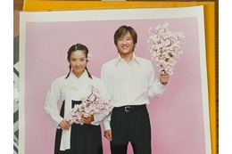 突然この世を去ったトップ女優の姉や、元巨人軍の義兄と同じ“39歳”で…韓国の俳優兼歌手、16周忌 画像