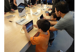 【フォトレポート】iPad、米国で販売スタート(店内編) 画像