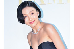 過激ダンスが「公然わいせつ」と告発されたファサ、子供番組出演が話題！濃いメイク封印した“清純ビジュ”に注目 画像