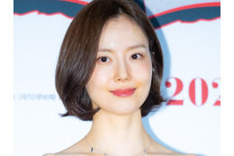 交際報道なしで電撃結婚…女優ムン・チェウォン（39）、授かり婚は否定「来る6月に結婚する」 画像