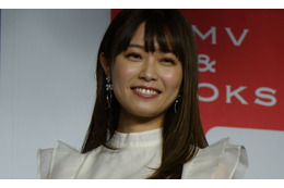 ABEMA西澤由夏アナ、「実は私、婚活してきました！」ウェディングフォト公開？