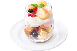 ジョリーパスタ、白桃が主役の“春のドルチェ”3品を23日から展開！