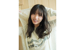 乃木坂46・海邉朱莉が彼女感満載のグラビア！「B.L.T.2026年6月号」
