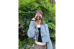 剛力彩芽、お腹チラ見せ私服ショット披露！ツインテール姿も話題