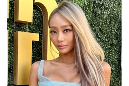 直視できない…ヒョリン、透けたスリットドレスで見せた弾力！しなやかな美しさに惚れ惚れ 画像