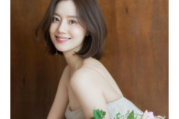 予兆なく結婚発表、息をのむ美しさのウェディングフォト公開　女優ムン・チェウォンの女神ビジュ 画像