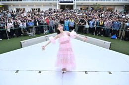 柏木由紀、AKB48卒業後初のフリーライブをラゾーナ川崎で開催！夢のステージに大興奮！