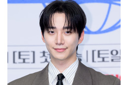 2PM・ジュノ、タキシード姿で放つ“大人の色気”　東京ドーム公演を回顧「本当に大切な時間」 画像