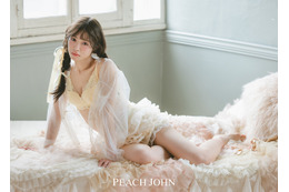 浅原凜がPEACH JOHNの夏ランジェリーを着こなす「LOVE IDOLS」公開 画像