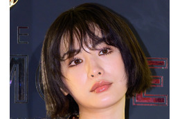 「泥棒に気をつけて」悪質な強盗被害に遭ったナナ、授賞式のスピーチに観客から大歓声 画像