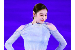 「もはや別人！」キム・ヨナの清純ビジュアルに反響続々…浅田真央と鎬を削った“女王”の現在 画像