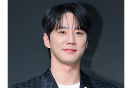 頭を刈り上げる様子も公開…キムタクとも共演の俳優イ・ジュニョン、本日（21日）入隊「しっかり行ってきます」 画像