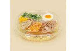 ファミマに「さっぽろ純連」監修の冷し味噌ラーメン！全国で11日より発売