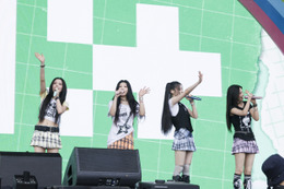ILLIT、『LuckyFes'26』初出演で3万人を魅了！「I Got Your Back」など全8曲披露