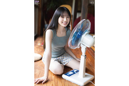 乃木坂46・川﨑桜、古民家舞台に夏らしいグラビア披露 画像