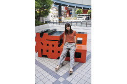 「こさかなと帰ろう！」日向坂46・小坂菜緒が故郷・大阪を巡る続編グラビア
