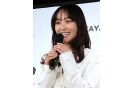 元櫻坂46・菅井友香、上品な着物姿が「美しすぎる…」和の佇まいでファンを魅了