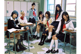 ILLIT、HANA・JISOO＆MOMOKAと韓国音楽番組に出演へ！『I Got Your Back』韓国語Ver.披露 画像