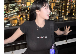「たまらんのぉ」極上グラマラスボディでベッドに…韓国美女チア、妖艶な寝そべり姿を公開 画像