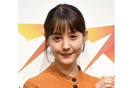 トリンドル玲奈、離乳食作りスタートを報告！ エプロン姿の“ママの顔”に「可愛いママすぎる」と反響
